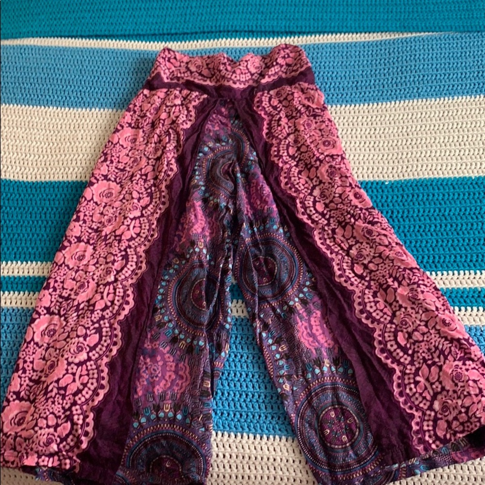 Flowy Floral Hippy Pants